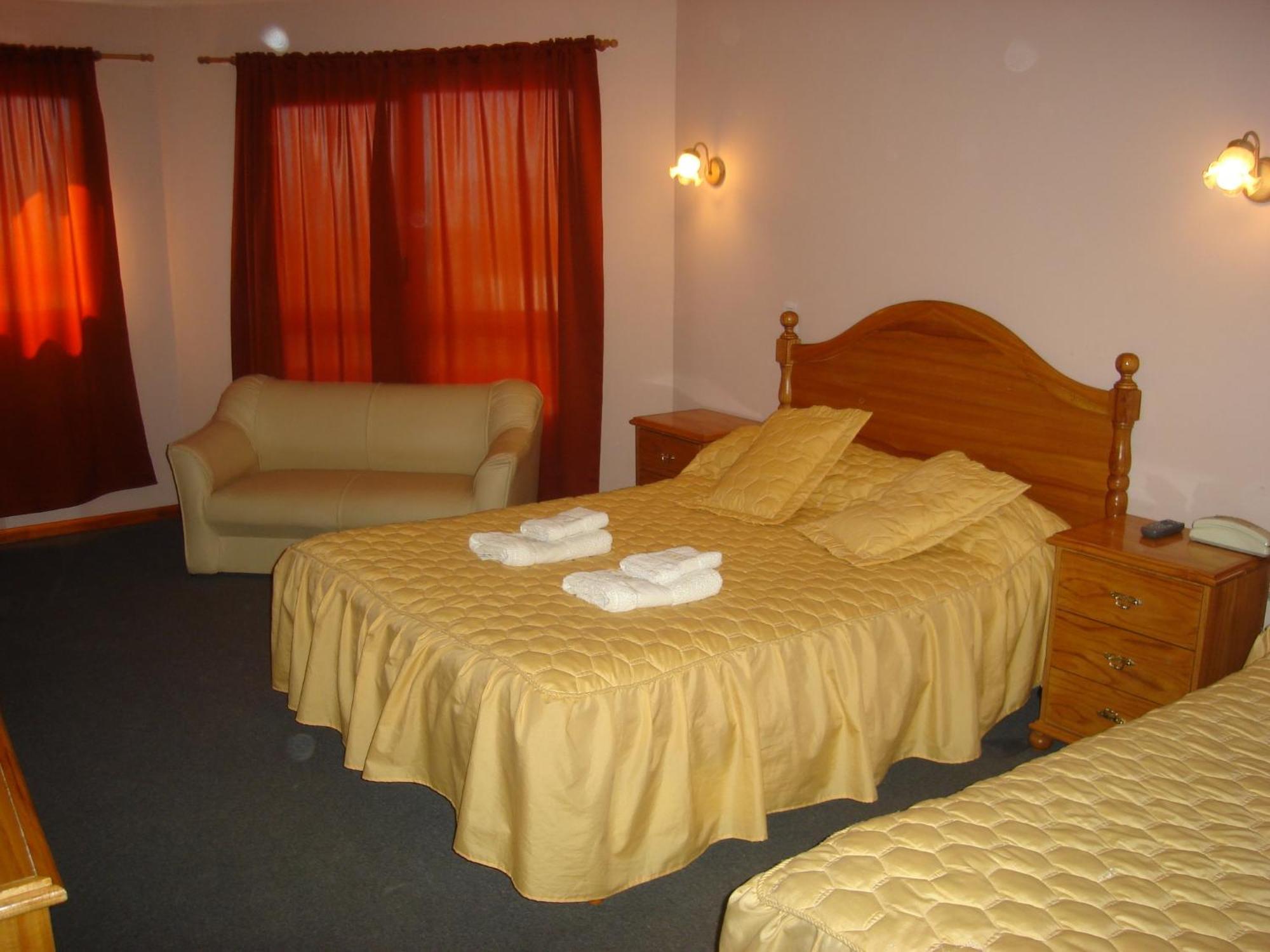 Kelta Hotel El Calafate Exterior photo